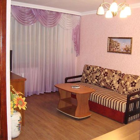 Studio on Stalevarov near Meduniversity Zaporizhia Exteriör bild
