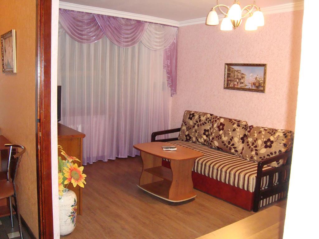 Studio on Stalevarov near Meduniversity Zaporizhia Exteriör bild