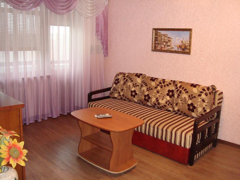 Studio on Stalevarov near Meduniversity Zaporizhia Exteriör bild